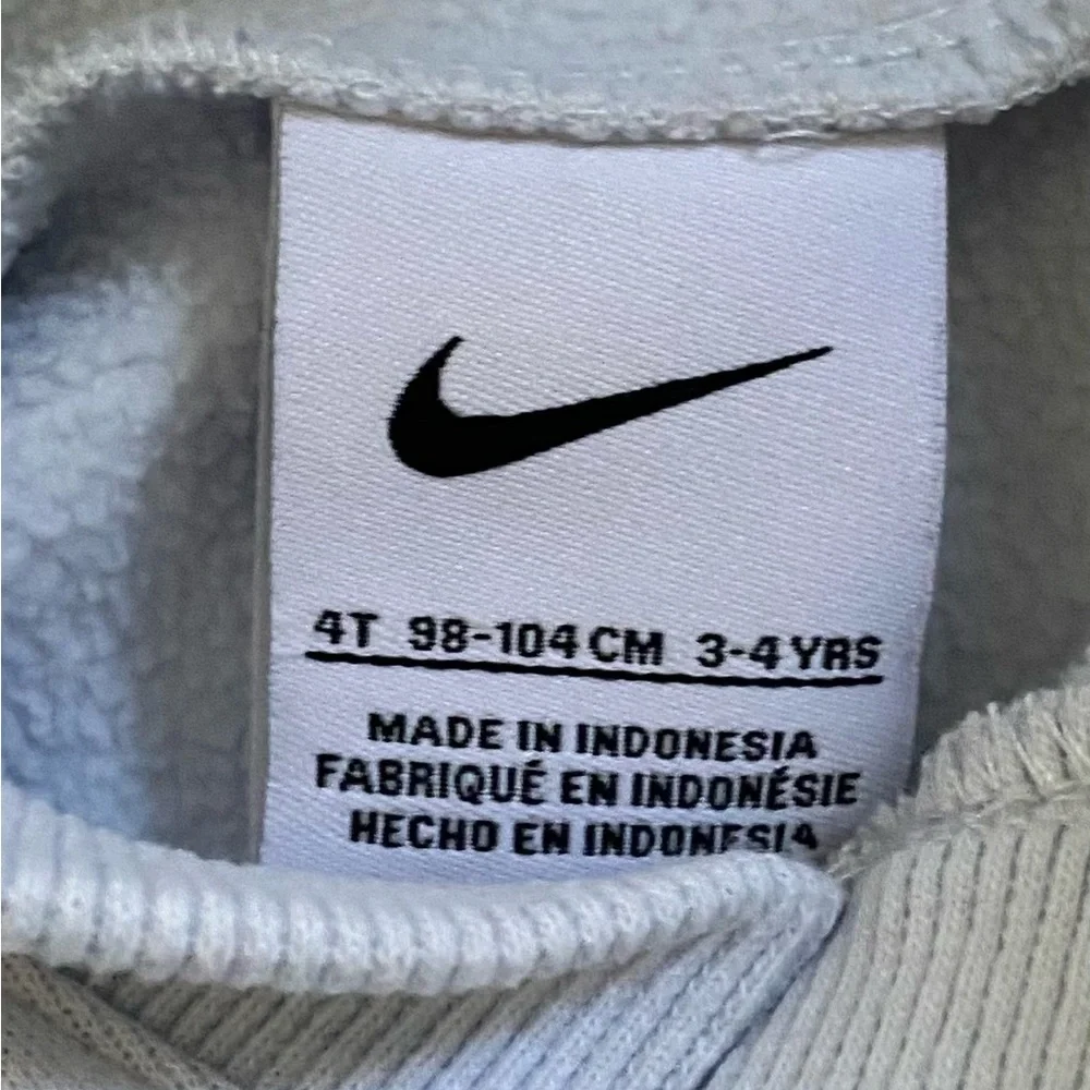 Nike Kids’ Size 4T‎ Cozy Comfort Hoodie